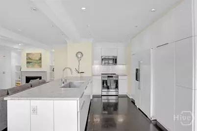 231 Houston Street, Savannah, GA 31401 - Photo 16