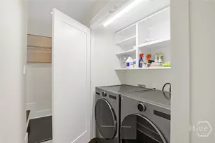 231 Houston St, Savannah, GA 31401 - Photo 38