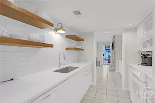 231 Houston St, Savannah, GA 31401 - Photo 56