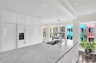 231 Houston St, Savannah, GA 31401 - Photo 20