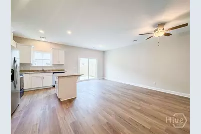 177 Heirloom Road, Hinesville, GA 31313 - Photo 2