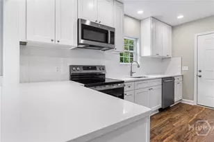 1312 E 52nd St, Savannah, GA 31404 - Photo 6