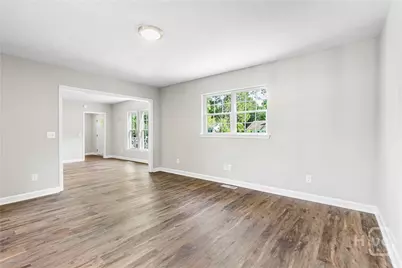 1312 E 52nd Street, Savannah, GA 31404 - Photo 14