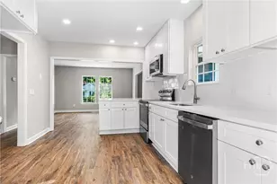 1312 E 52nd St, Savannah, GA 31404 - Photo 8