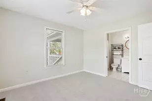 912 E 37th St, Savannah, GA 31401 - Photo 10