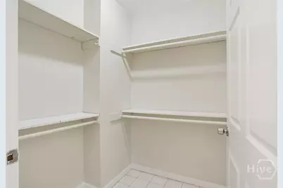 912 E 37th Street, Savannah, GA 31401 - Photo 14