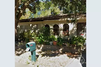 2128 Auburn Street, Savannah, GA 31404 - Photo 1