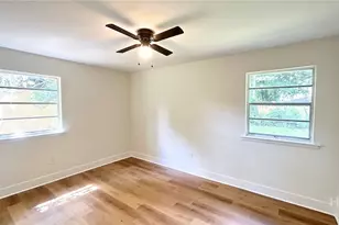 413 Barnhill Dr, Savannah, GA 31406 - Photo 8