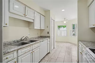 8 Franklin Creek Road N, Savannah, GA 31411 - Photo 8