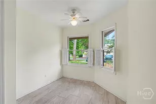 8 Franklin Creek Rd N, Savannah, GA 31411 - Photo 10