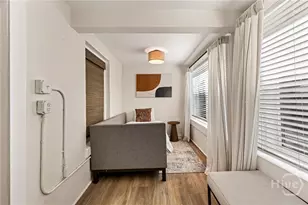 17 W Park Ave, Savannah, GA 31401 - Photo 24