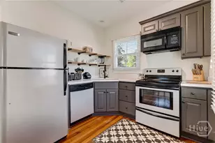 17 W Park Ave, Savannah, GA 31401 - Photo 48