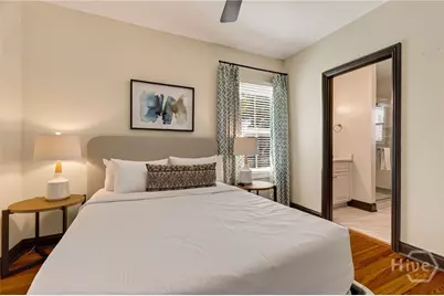 17 W Park Avenue, Savannah, GA 31401 - Photo 50