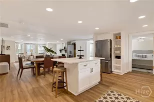 17 W Park Ave, Savannah, GA 31401 - Photo 22