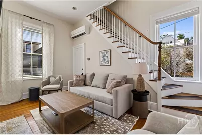 17 W Park Avenue, Savannah, GA 31401 - Photo 34