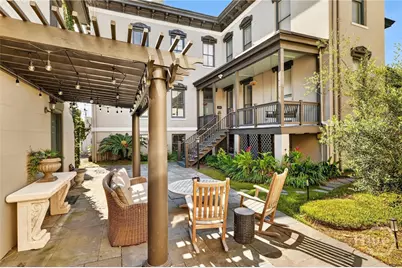 17 W Park Avenue, Savannah, GA 31401 - Photo 28
