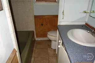 8 Salt Creek Rd, Garden City, GA 31405 - Photo 10