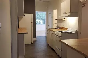 732 E Henry St, Savannah, GA 31401 - Photo 6