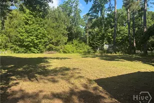 81 Owens Dr, Midway, GA 31320 - Photo 2