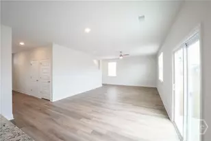 337 Logging Hl Dr, Richmond Hill, GA 31324 - Photo 6