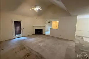 126 Rose Dhu Way, Savannah, GA 31419 - Photo 2
