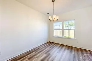 190 Hamilton Dr, Hinesville, GA 31313 - Photo 8
