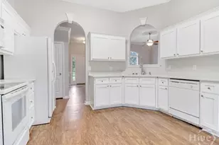 127 Williams Ave, Richmond Hill, GA 31324 - Photo 18
