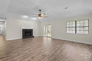 625 Trevor St, Hinesville, GA 31313 - Photo 8