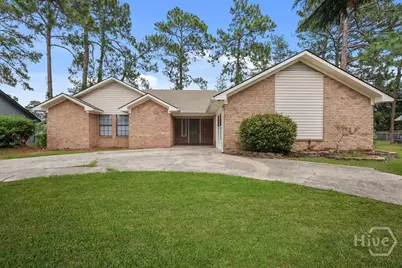 625 Trevor Street, Hinesville, GA 31313 - Photo 2