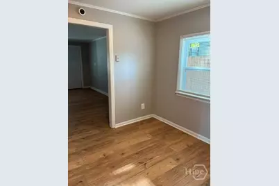 1226 E 38th Street, Savannah, GA 31404 - Photo 8