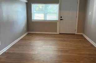 1226 E 38th St, Savannah, GA 31404 - Photo 10