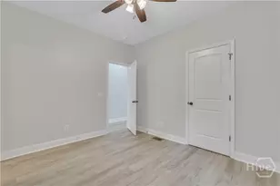 1112 E Waldburg St, Savannah, GA 31404 - Photo 22