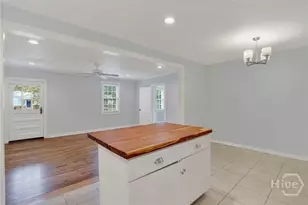 416 E 65th St, Savannah, GA 31405 - Photo 8