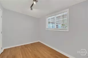416 E 65th St, Savannah, GA 31405 - Photo 12