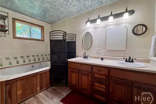 668 Henderson Rd, Macon, GA 31211 - Photo 18
