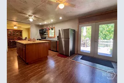 668 Henderson Road, Macon, GA 31211 - Photo 12