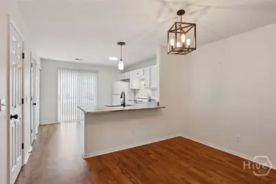 84 Fairgreen Street, Savannah, GA 31407 - Photo 10