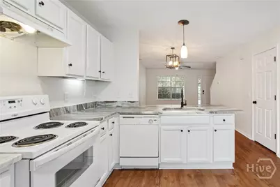84 Fairgreen Street, Savannah, GA 31407 - Photo 12