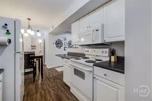 401 N Cromwell Rd, Savannah, GA 31410 - Photo 14