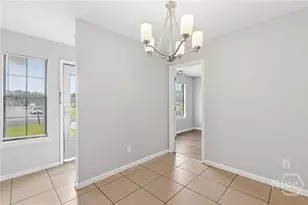 902 Black Willow Dr, Hinesville, GA 31313 - Photo 2