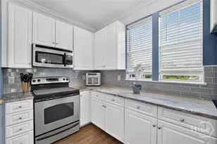 2512 Whitemarsh Way, Savannah, GA 31410 - Photo 14