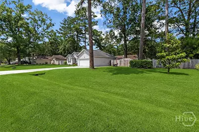 439 Hope Creek Drive, Richmond Hill, GA 31324 - Photo 2