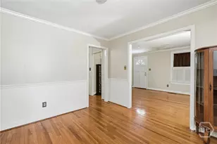 316 Columbus Dr, Savannah, GA 31405 - Photo 10