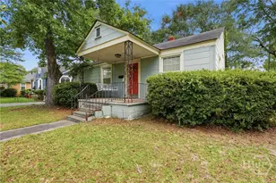 316 Columbus Dr, Savannah, GA 31405 - Photo 2