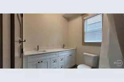 1018 E Gwinnett Street #B, Savannah, GA 31401 - Photo 8