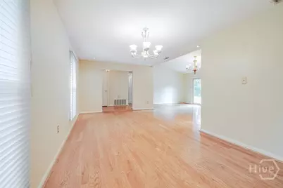 22 River Oaks Road, Savannah, GA 31410 - Photo 8