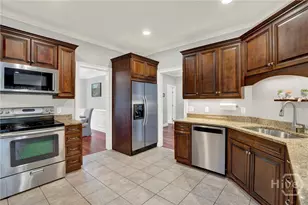 206 Island Creek Ln, Savannah, GA 31410 - Photo 10