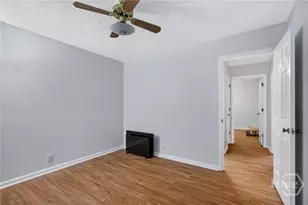 1013 Debbie St, Savannah, GA 31410 - Photo 6