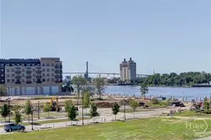 421 Port St, Savannah, GA 31401 - Photo 10