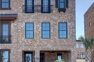 421 Port St, Savannah, GA 31401 - Photo 6